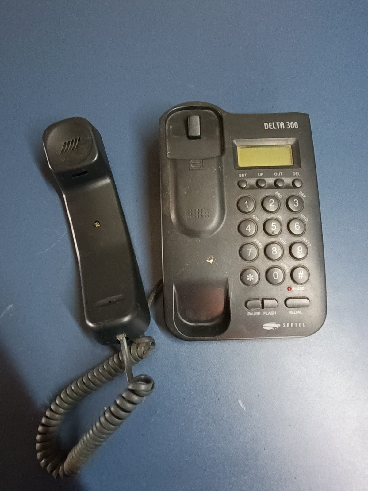 Telefone Delta 300 - miniatura 3